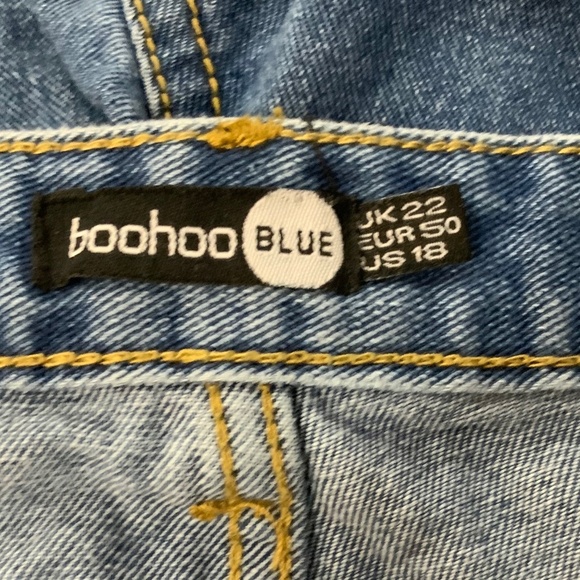 BOOHOO BLUE LACE UP JEANS PLUS SIZE 18 - Picture 6 of 6